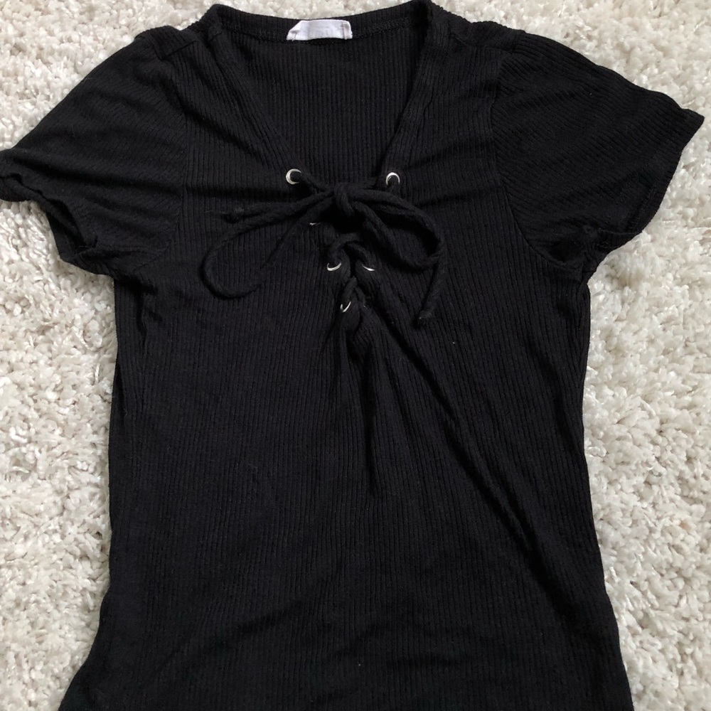 Random Tops Bundle 🍒 - Picture 2 of 6
